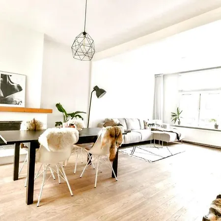 Apartment Familiar Апартаменты Льеж