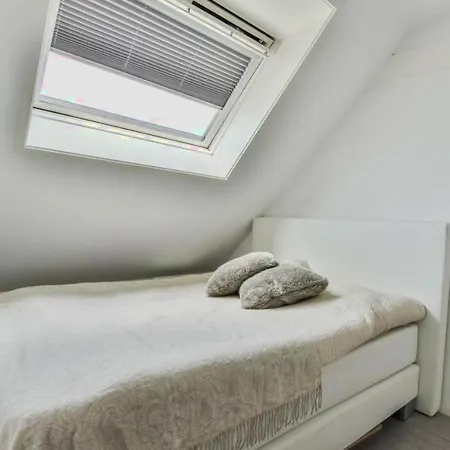 Апартаменты Apartment Familiar Льеж